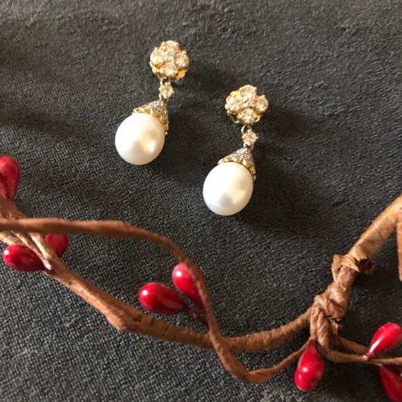 18kt pearl and diamond earrings - Picture 3 of 5